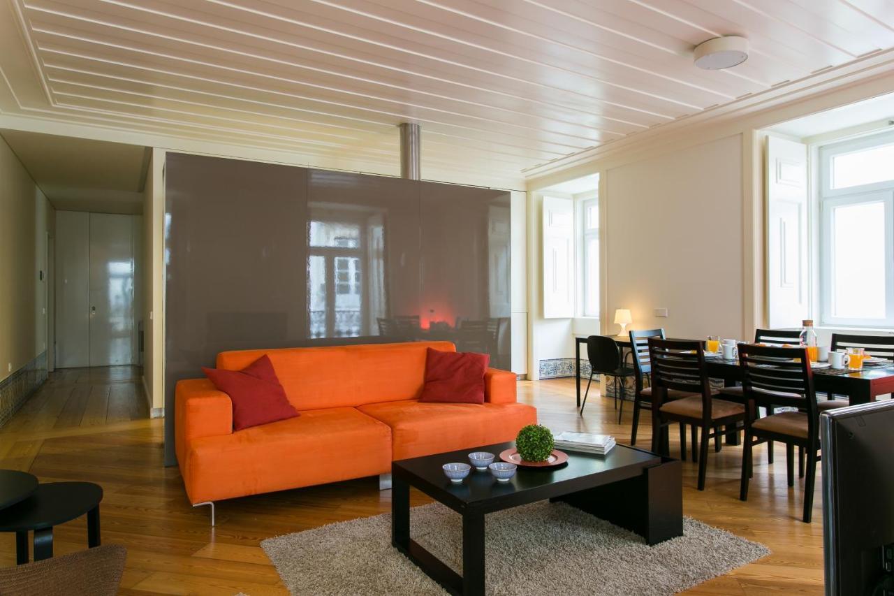 Joivy Elegant 2br With Workspace Nearby Baixa-chiado Subway Apartment Lissabon